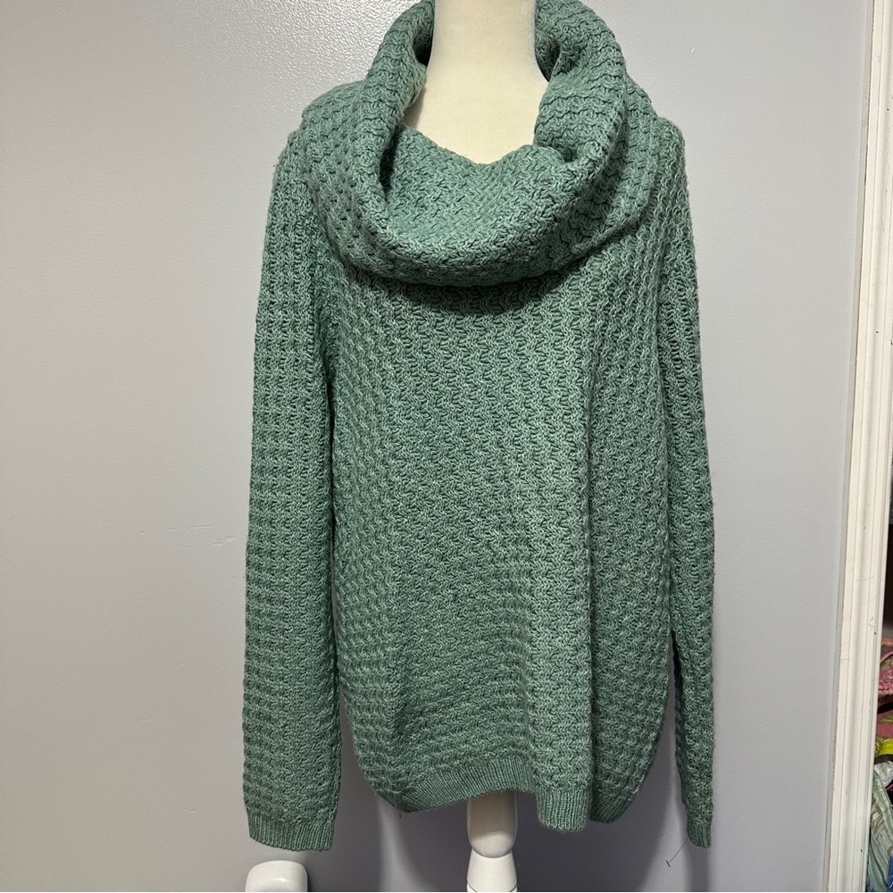 Banana Republic Mint Green Cowl Neck Sweater